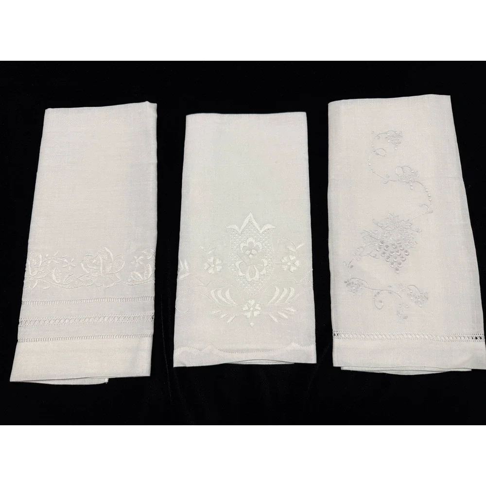 Lot of 3 NEW VTG Hand Towels Tea Kitchen Floral Grapes Embroidered Design Guest